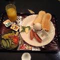 朝食（宿泊時無料）：ソツなく美味しいです。朝はいつもコレ＾＾洋食と和食がありますが、和食は結構質素なので洋食がオススメです。